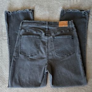 Madewell Cali Demi-Boot Jean Chewed Hem Berkley Black Size 27 J6566